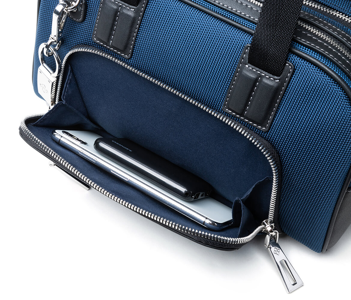 Atlas Mini Travel Bag Front Pockets